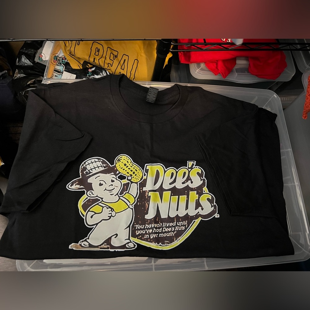 New custom made unisex Dee’s Nuts short sleeve shirt, size L